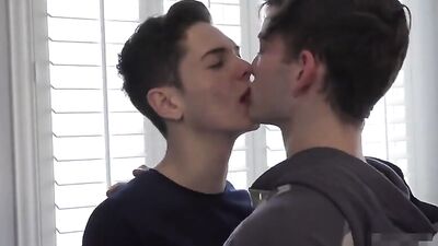 Bareback Flip-Flop Teens Cum: Gay Porn Videos on the Carpet!