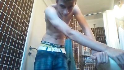 Shower Cum Amateurs - First Time Gay Porn!