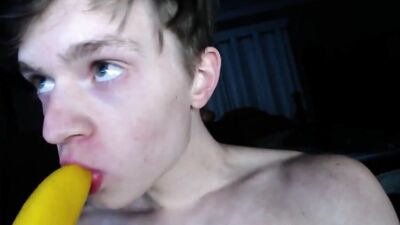 Gay Porn Sensation: Banana Boy Returns with Ss and Attitude!