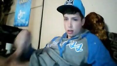 Reckless Gets Off Gay Teen Porn