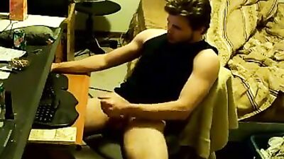 Amateur Web-Cam Cum Shot Before Work Boys Porn