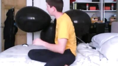 Big Black Balloon Boy Undress and Hump-Gay Porn Video!