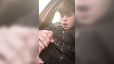 Gay College Boy Cumming in Car - Big Load Porn