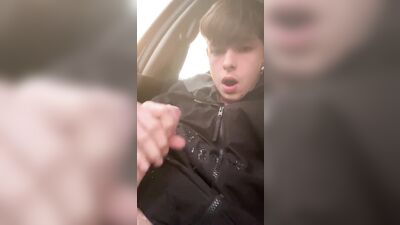 Gay College Boy Cumming in Car - Big Load Porn