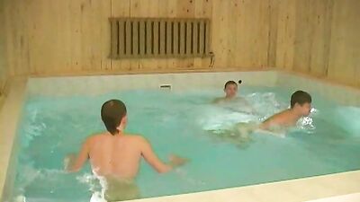 Gay Twinks in Pool Group Sex - Cum Shots Bareback