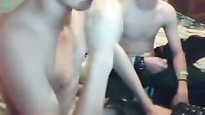 Two Real Friends First Time Suck Cam Boys Porn