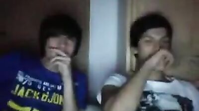 Twinks Cum Shots Handjob: Straight Guys Porn Adventure!