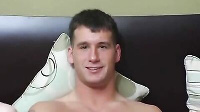 Twins Fucking A Third Guy: Gay Amateur Fetish Oral Delight