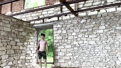 Abandoned Buildings Boys Porn Revisited: Hotties Gay Romp