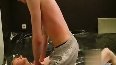 Ehebes Wrestling and Playing with Dick - Gay Tubes Hottest Amateurs!