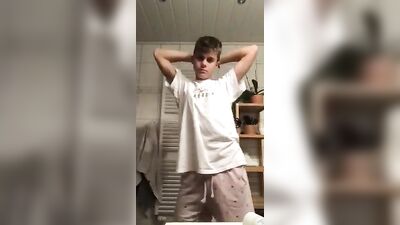 Gay Pretty Boy Porn Ass Play - Amateur Solo Ass Exploration