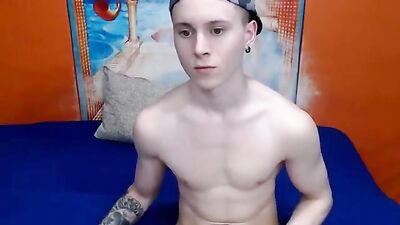 Cum Shot Solo Web-Cam Twink: Oil and Attraction!