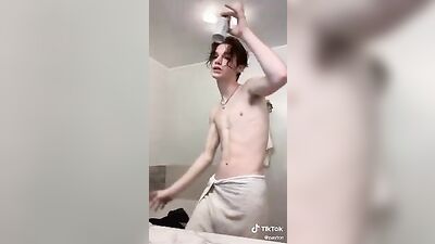 Gay Porn Videos - Payton Moormeiers TikTok Debauchery