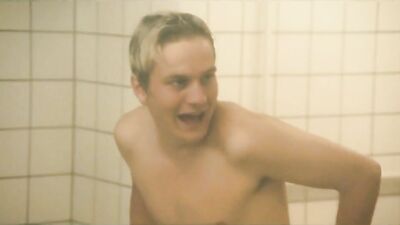 Svans Short Gay Tube Film Full - Exploring Gay Desires in the City!