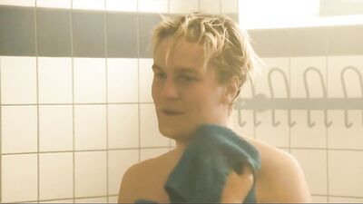 Svans Short Gay Tube Film Full - Exploring Gay Desires in the City!