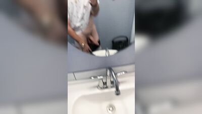 Gay Porn Showdown - Reflecting Dick and Mirror Boys!