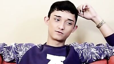 Who Is This Dude? Hot Solo Boys Porn!