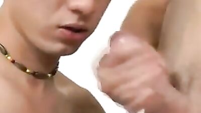 Gay tube teens in action: Cumming and sucking on big cocks!