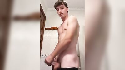 Teddys Thick Cock Pounds the Porn Industry with Jacking Action!
