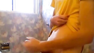 Young Adonis Explodes in Gay Porn Cumshot - Solo Web-Cam