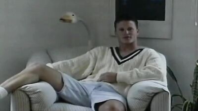 Muscle Fetish Amateur Solo Shoot - Gorgeous Boy Porn