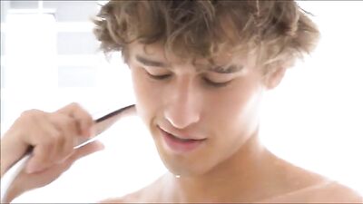 Gay Porn Boys - A Shower and Cumming Sensation!