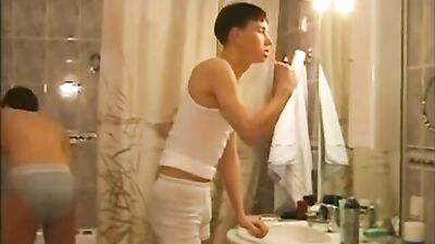 Blow in Bath Gay Tube Teen Sex - Big Cocks Cum Shots Oral!