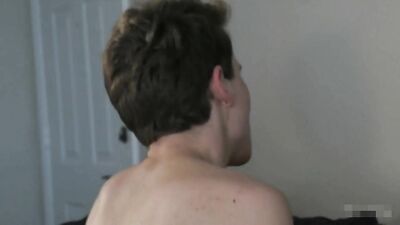 Young Bareback Twinkies in Hot Gay Action