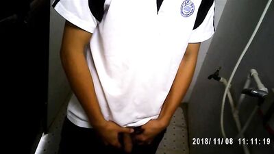 Awkward urinal guy amateur boys porn