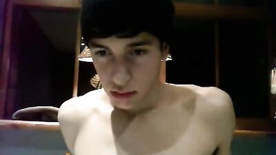 Irish twink web-cam solo adventure!
