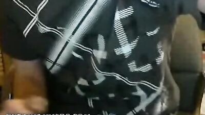 Jerking off for my Girlfriend - Gay Porn Video