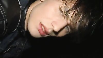 Gay Tube Horny Dude Seeks Same for Raw Cock Sucking Action in the Dark!