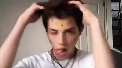 Leons Cutie Non-Porn Action Solo Adventure!