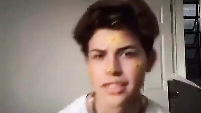 Leons Cutie Non-Porn Action Solo Adventure!