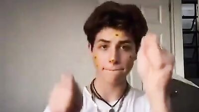 Leons Cutie Non-Porn Action Solo Adventure!