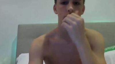 Young Cutie Almost There: Muscle Boys Web-Cam Solo Explosion