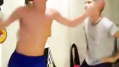 Barbie Boy Fun Web-Cam Dance Party!