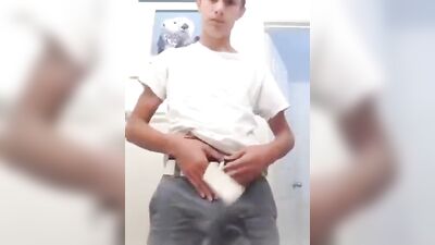 Hot Bathroom Wanker Boys Porn - Exposed! - Solo