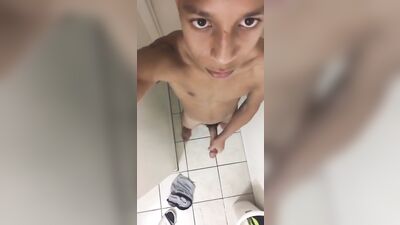 Black Boys Porn Toilet Selfie: The Ultimate Amateur Action!