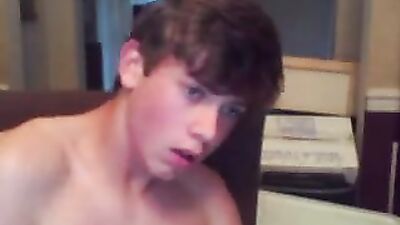 Ginger Gigolo: Hot Solo Cum Shots with Boys Porn!