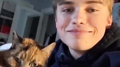 TicToc Gay Porn Love: Harder and Faster Than Before!