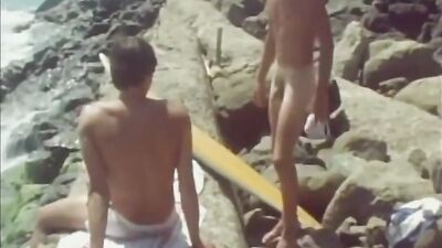 Surfing Heat - Blond Boys Cum Shots Handjob