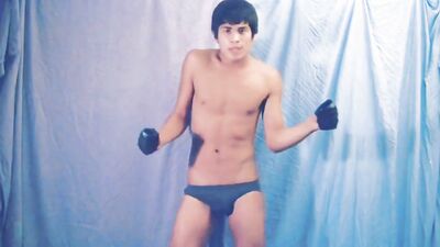 Gay Teen Strips Off in Steamy Web-Cam Action!