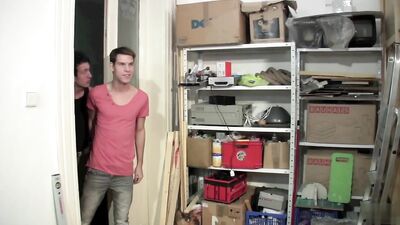 Hot Sexual Encounters between Men on Porn Gay Tube