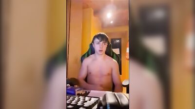 Fit Gamer Cumshot: A Tight Foreskin Adventure