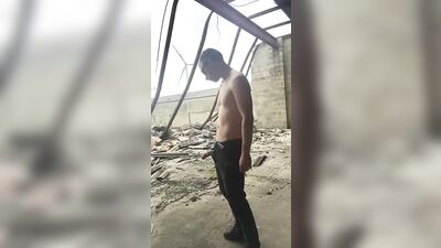 Public Outdoor Smoke Break: Frat Boy Jocks Pissing!