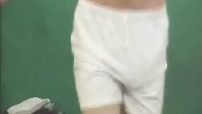 Gym Gods: Skippys Big Cock Workout Adventure!