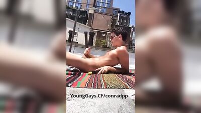 Gang Bang on Roof: Students Cumming Outside in Public!