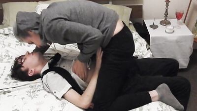 Kyles Vampire Rescue: Victors Fetish First Time Kiss!