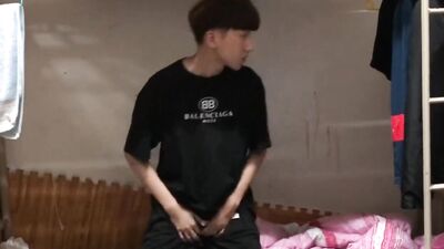 Gay Asian Cam Boy - Exploring Desires In The City